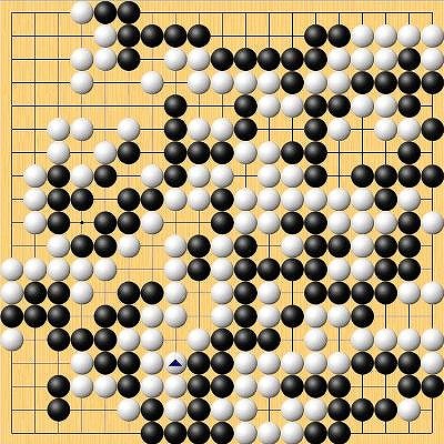 NECカップ1回戦　終局の場面　黒：高尾紳路九段　白：羽根直樹九段