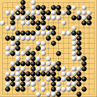 【35期棋聖戦第1局】　黒：井山裕太名人　白：張栩棋聖
