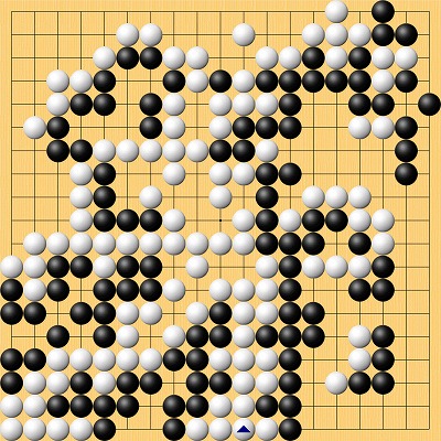 【天元戦挑戦者決定戦終局図　黒：金秀俊八段　白：結城聡九段　白4目半勝ち】 