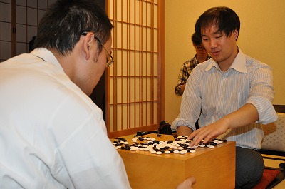 6年ぶりの天元戦挑戦者決定戦進出だった金秀俊八段は惜しくも敗れる