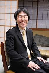 終局直後の山田規三生九段