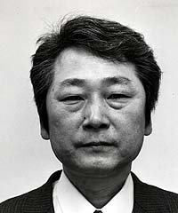 安東　明雄